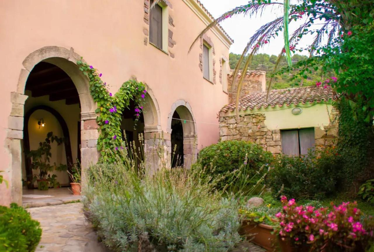 B&B S'Omu Antiga Nureci Buitenkant foto