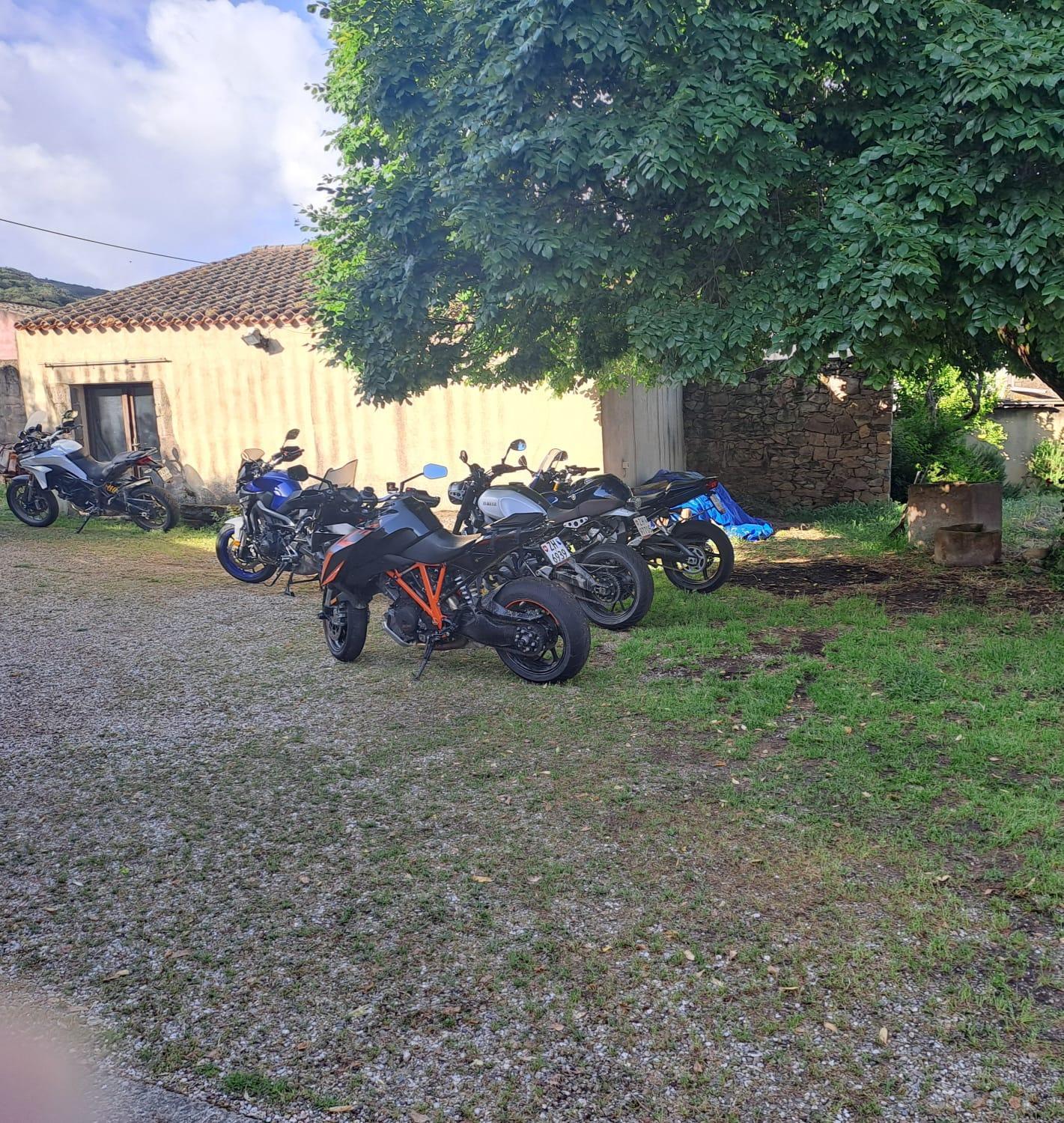 B&B S'Omu Antiga Nureci Buitenkant foto