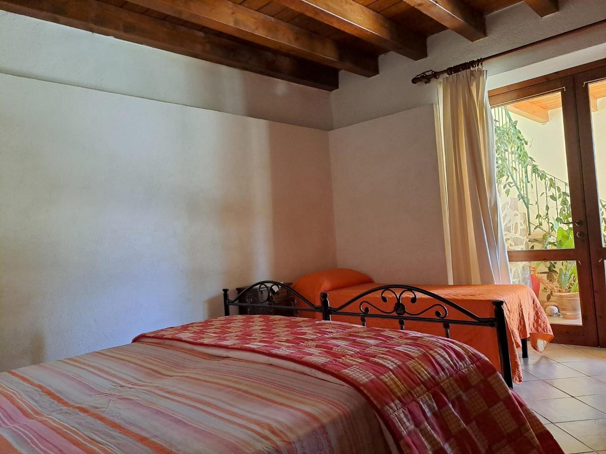 B&B S'Omu Antiga Nureci Buitenkant foto